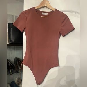 Aritzia Babaton contour bodysuit